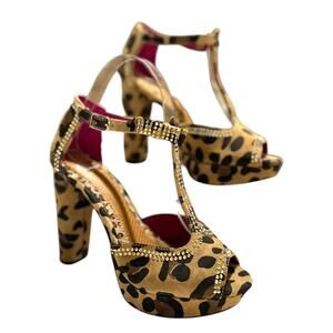 Gianni Bini DAY DREAM‎ Leopard Print T-strap Peep Toe Platform Heels Size 6M